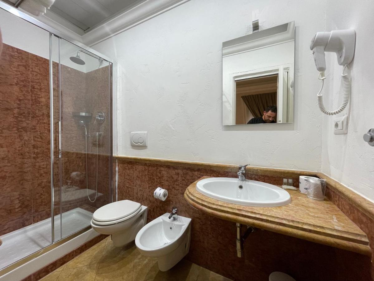 Ambasada Suite โรม ภายนอก รูปภาพ