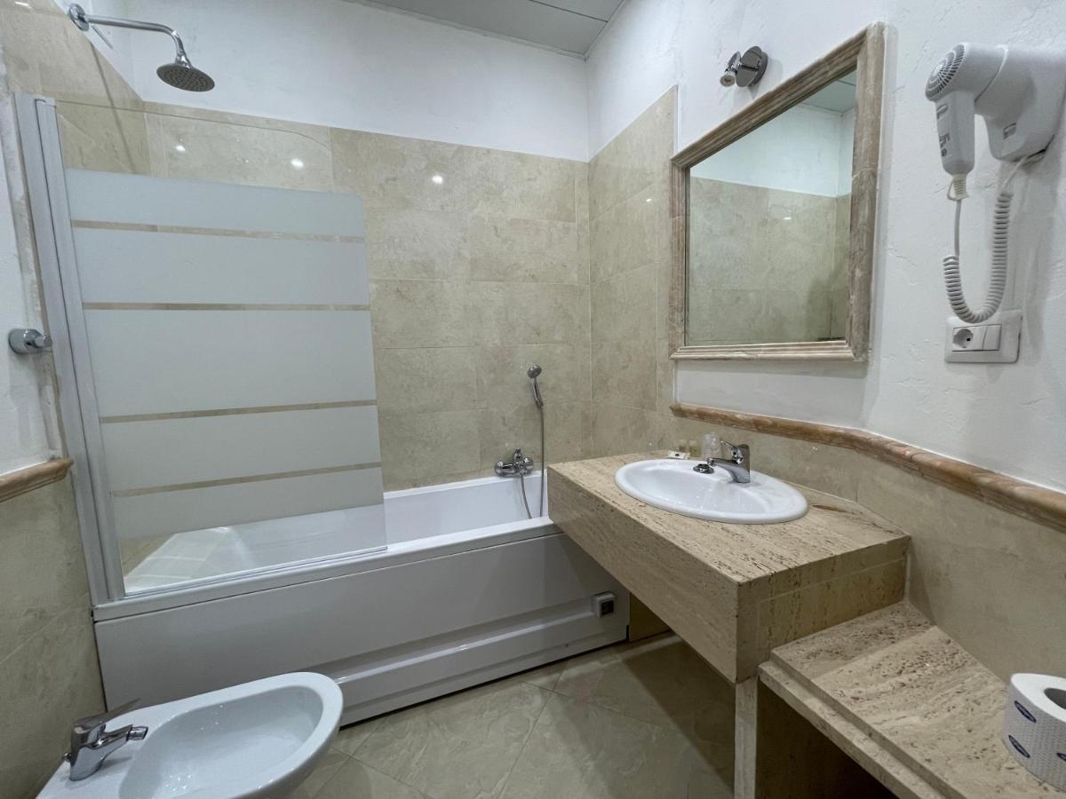 Ambasada Suite โรม ภายนอก รูปภาพ